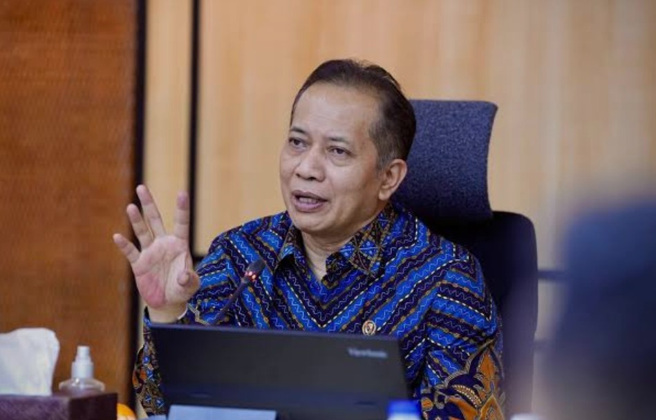 Menkop Ferry Targetkan Koperasi Merah Putih Jadi Penggerak Ekonomi Desa