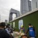 Pedagang Mengeluh Sepi Pembeli, Sektor Industri China Tetap Bersinar