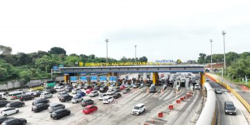 Transjakarta Pangkas Rute 4B dan D21 Akibat Perbaikan Jalan Amblas