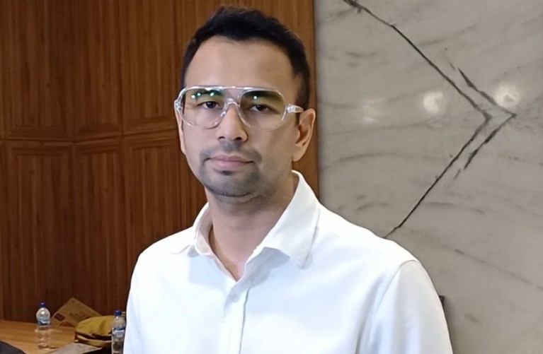 Raffi Ahmad Klarifikasi Isu Titip iPhone, Sebut Hanya Basa-basi dengan Blueray