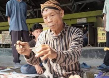 Makna Tradisi Adat Jamasan Keris Malam 1 Suro 2026 yang Masih Lestari di Jawa