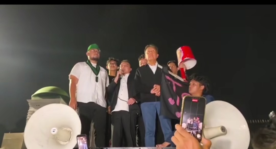 DPR Temui Mahasiswa di Depan Parlemen, Sampaikan Hasil Dialog 2026