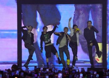 Cortis Tampil Perdana di Indonesia, Fans Langsung Pecah di Allo Bank Festival