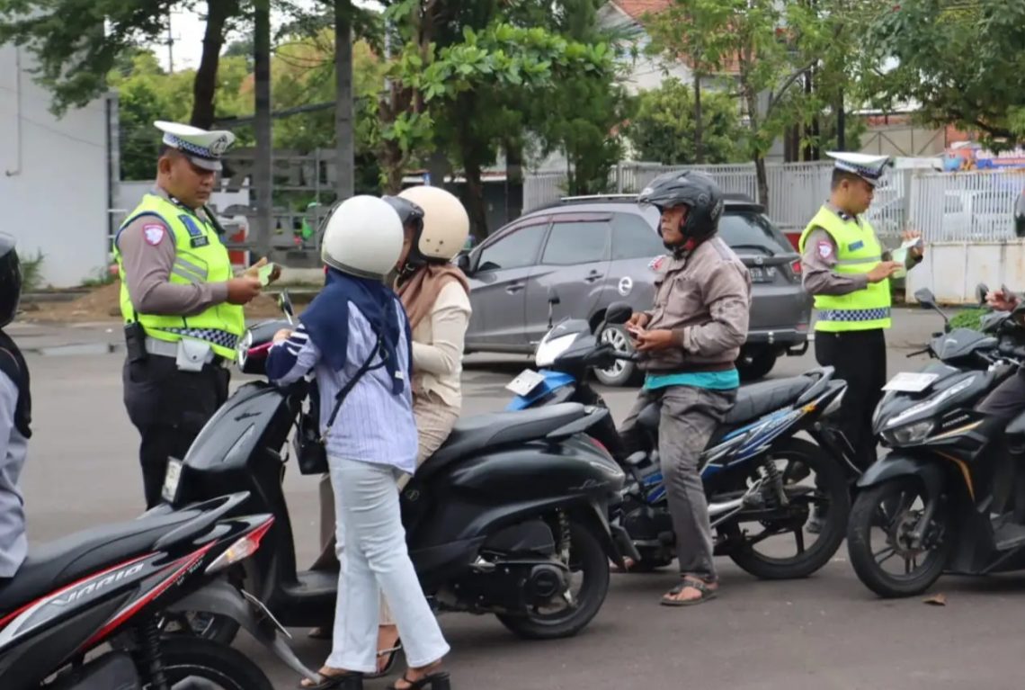 Korlantas Klarifikasi Kabar Denda Rp250 Ribu bagi Pengendara dengan Ban Gundul