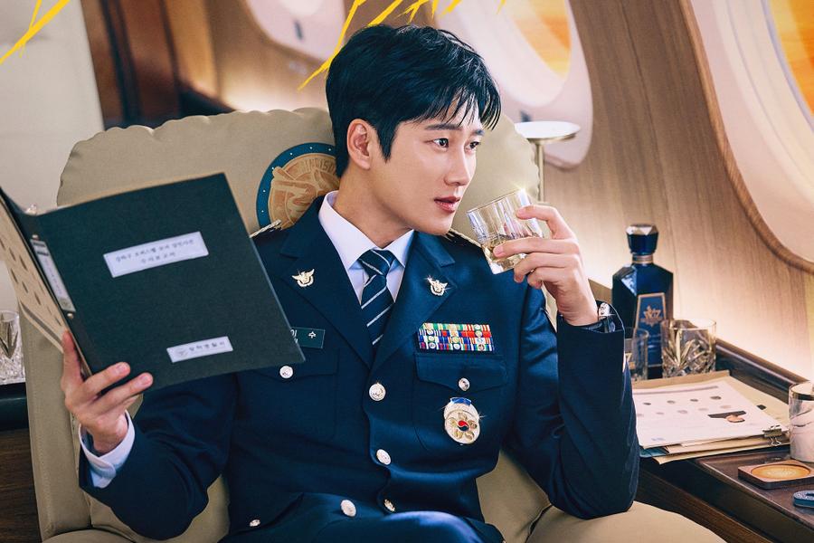 Ahn Bo-hyun Siap Kembali Beraksi di Flex X Cop Season 2