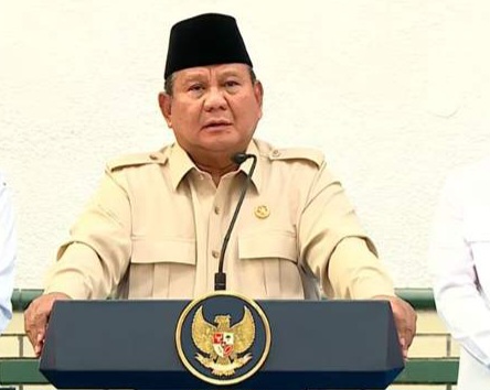 Prabowo Sebut Atap Ijuk dan Rumbai Lebih Selaras dengan Alam Indonesia