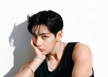 V BTS Mengaku Hanya Tidur 2,5 Jam, Minta Penggemar Hormati Privasi