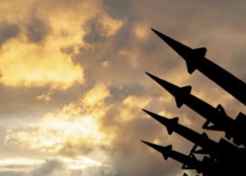 Enam Negara Teluk Jadi Target Serangan Iran, Rudal dan Drone Diluncurkan Serentak