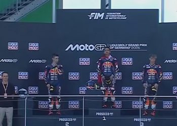 Banggakan Indonesia, Kiandra Ramadhipa Naik Podium Tertinggi MotoGP Rookies Cup Jerman 2026