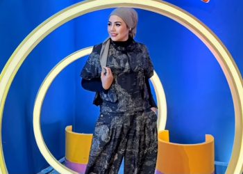 Bikin Pangling! Wajah Baru Elly Sugigi Usai Operasi Plastik Tuai Pujian