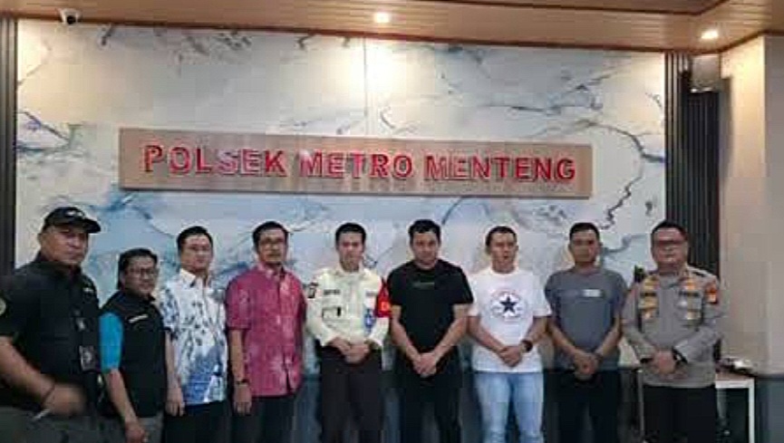 Terungkap, Tiga Orang di Alphard yang Viral di Bundaran HI Bertugas di Polda Jabar