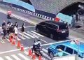 Polda Jabar Tegaskan Tiga Polisi Penumpang Alphard Tetap Disidang Etik