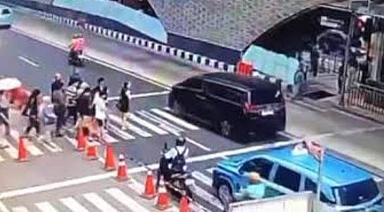 Polda Jabar Tegaskan Tiga Polisi Penumpang Alphard Tetap Disidang Etik