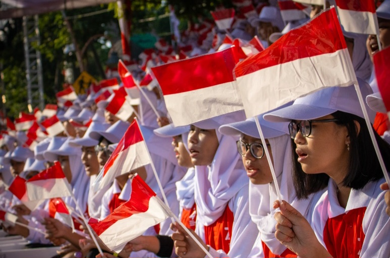 Biaya Lepas Status WNI Melonjak, Akademisi Soroti Persoalan Hak Dasar Warga