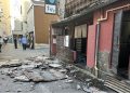 Korban tewas gempa magnitudo 7,1 di Prefektur Kumamoto, Jepang, bertambah menjadi 13 orang. Tim penyelamat masih mencari korban yang tertimbun reruntuhan.