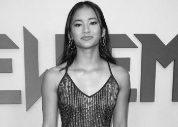 Aktris Cilik Godzilla x Kong Kaylee Hottle Tewas dalam Kecelakaan