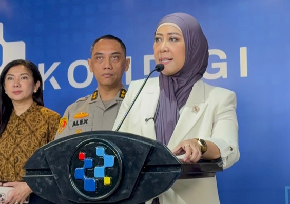 Meutya Hafid Tegaskan Rekam Orang Tanpa Izin di Ruang Publik Bisa Langgar UU PDP