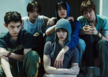 Cortis Rayakan Setahun Debut dengan Album Baru GREENGREEN_playextended
