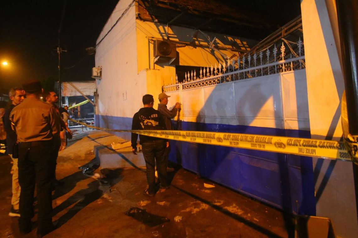 SPPG Mojokerto Meledak, Lima Orang Terluka dan Atap Bangunan Ambruk