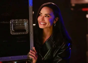 Demi Lovato Kembali Jadi Mitchie, Camp Rock Siapkan Reuni Nostalgia