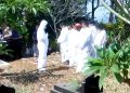 Polisi Bongkar Makam Sutrimo di Banyumas untuk Pemeriksaan Forensik