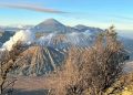 Gunung Bromo Dibuka Kembali Setelah Kebakaran Padam