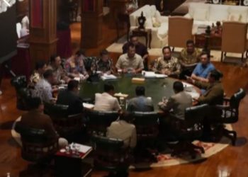 Prabowo Panggil Menhan dan Panglima TNI, Bahas Penanganan Bencana