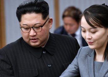 Kim Jong Un dan Kim Yo Jong
