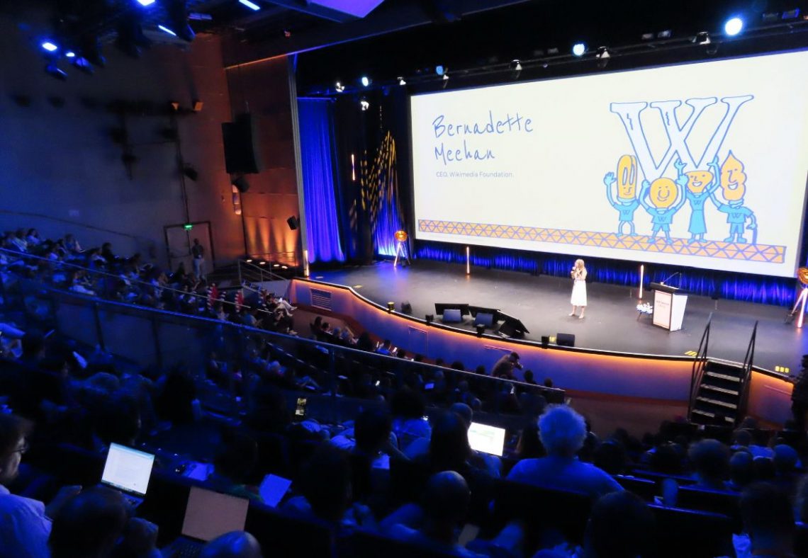 Wikimania Paris 2026 mempertemukan 1.200 relawan Wikimedia untuk membahas masa depan pengetahuan terbuka di tengah perkembangan AI dan ancaman terhadap informasi.