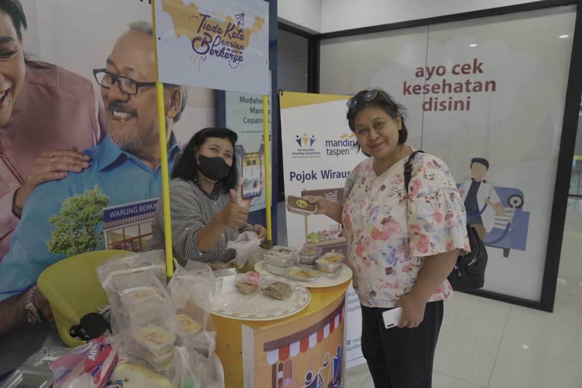 Bank Mandiri Taspen menjalankan 3 Pilar Mantap Indonesia untuk mendorong pensiunan tetap sehat, aktif, dan mandiri secara ekonomi.