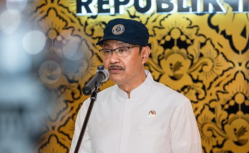 Terindikasi Judi Online, Penyaluran Bansos kepada 1,49 Juta KPM Ditunda Kemensos