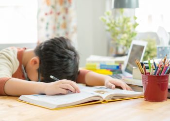 Belajar Tapi Cepat Lupa? Coba Teknik Active Recall dan Spaced Repetition