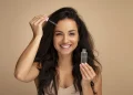 Rambut Mengembang Bikin Kesal? Ini Urutan Hair Care yang Bisa Dicoba