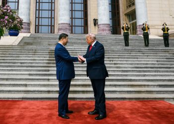 Trump Tawarkan Senjata AS ke Xi Jinping