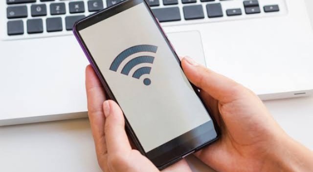 Ilustrasi jaringan wifi
