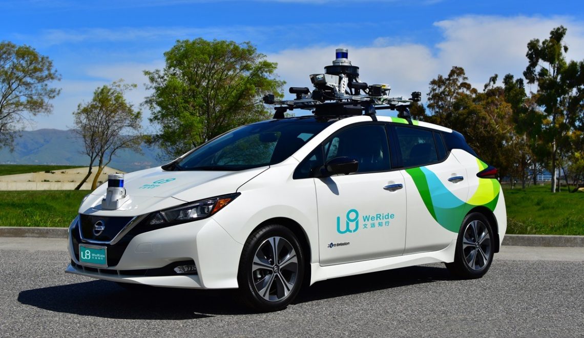 Uber menggandeng Pony.ai, Momenta, dan WeRide untuk mengembangkan layanan robotaxi dan memperluas teknologi kendaraan otonom ke pasar internasional.