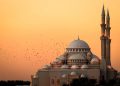 Hari Jumat memiliki banyak keutamaan dalam Islam. Simak keutamaan Jumat serta sunnah yang dianjurkan, mulai dari mandi hingga memperbanyak doa.