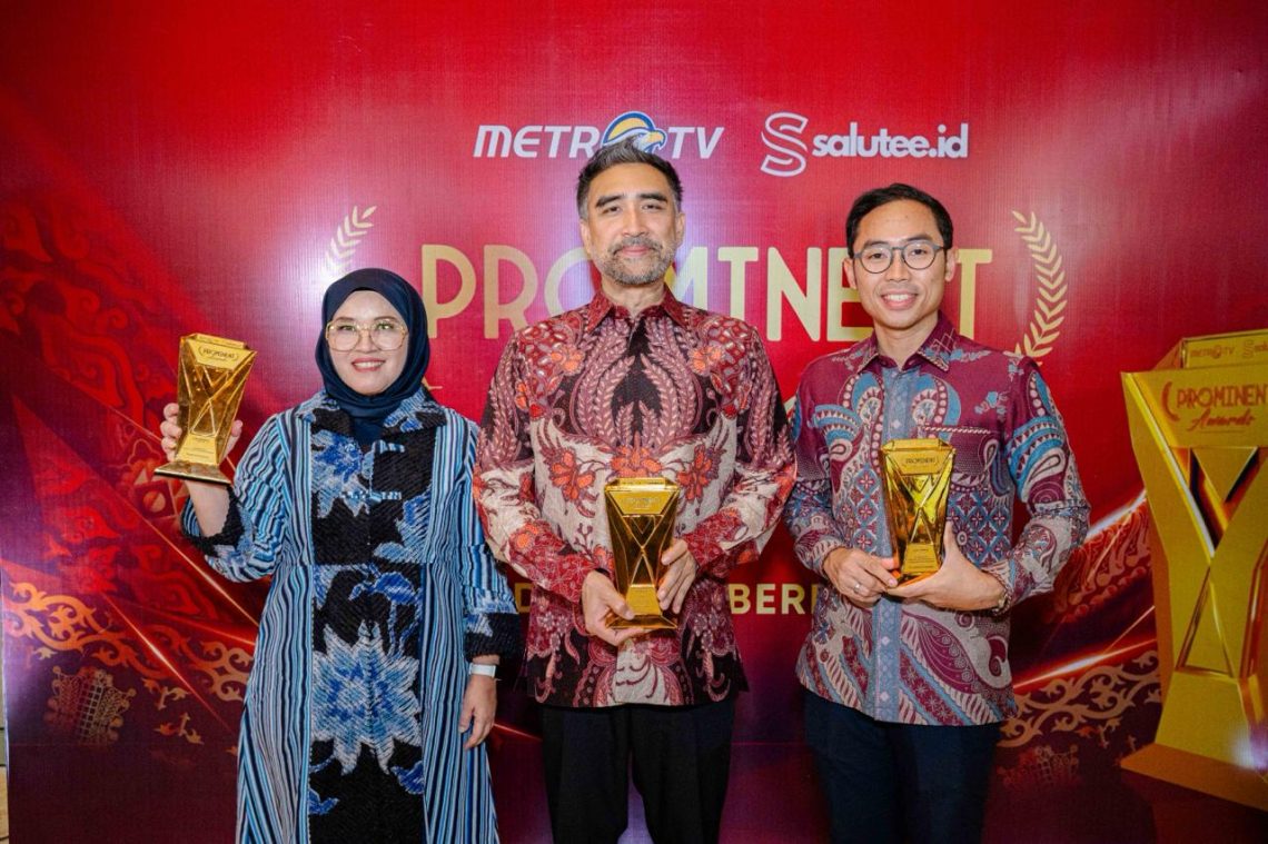 Prudential Syariah meraih tiga penghargaan dalam Prominent Awards 2026 untuk perlindungan kesehatan, transformasi asuransi, dan literasi syariah.