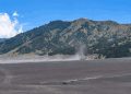 Bromo Dibuka Kembali Usai Kebakaran Hutan dan Lahan