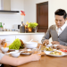 Makan Bersama Orangtua Bantu Kembangkan Kecerdasan dan Emosi Anak