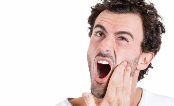 Jangan Disepelekan, 5 Kebiasaan Ini Bisa Bikin Gigi Cepat Rusak