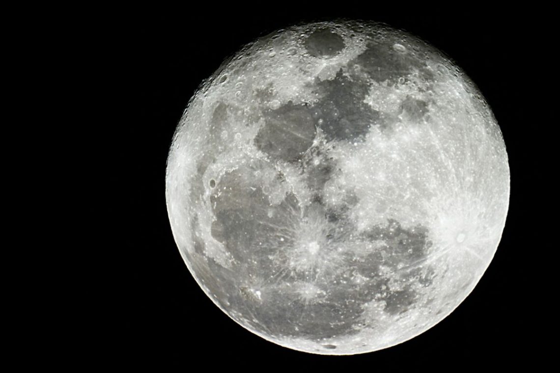 Ilmuwan Ungkap Penyebab Bulan Terus Mengecil hingga Saat Ini