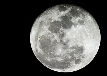Ilmuwan Ungkap Penyebab Bulan Terus Mengecil hingga Saat Ini