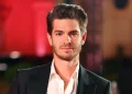 Andrew Garfield Kenang Robert Redford yang Telat 4 Jam