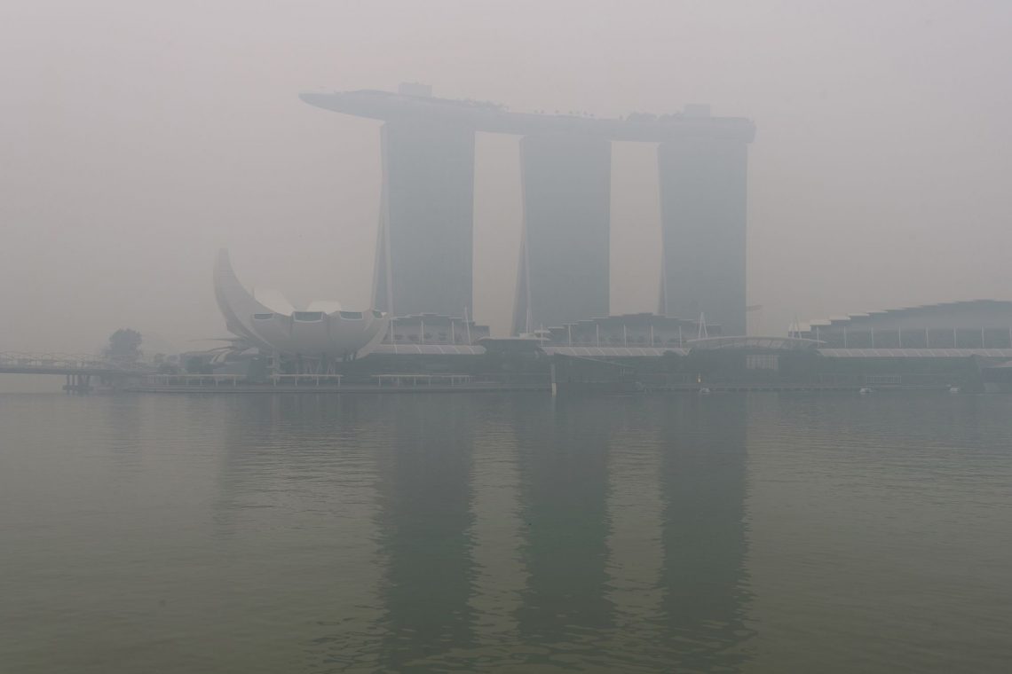 Singapura Aktifkan Subsidi Pengobatan Imbas Kabut Asap Karhutla