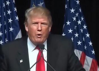 Trump Desak Prancis Kendalikan Imigrasi Usai Kerusuhan Meluas