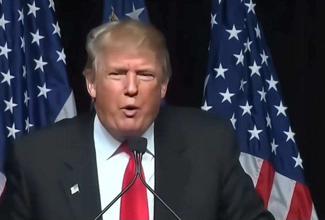 Trump Desak Prancis Kendalikan Imigrasi Usai Kerusuhan Meluas