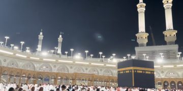 Ribuan Jemaah Umrah Tertahan di Arab Saudi, Ini Penyebabnya