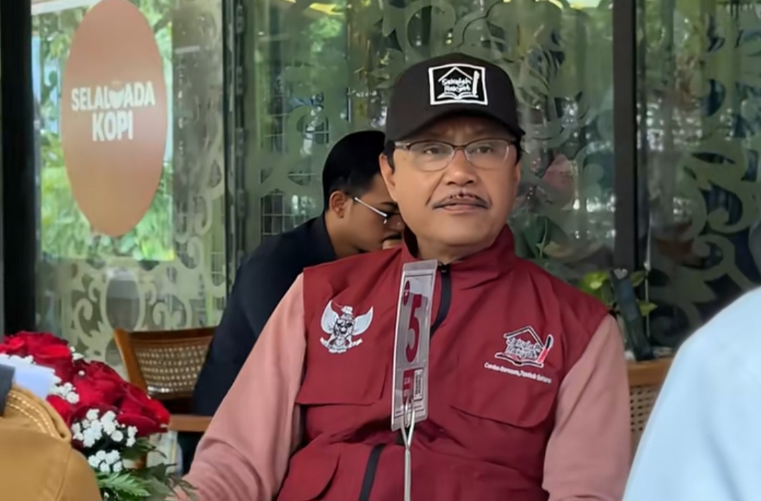 Gus Ipul Sebut Warga Masih Kesulitan Daftar Bansos Digital karena Tiga Faktor