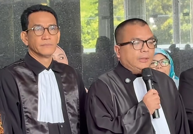 Denny Indrayana Buka Suara soal Komunikasi Tertutup dengan Petinggi PDIP